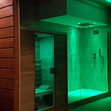 Edda Heated Pool Vila Galatina