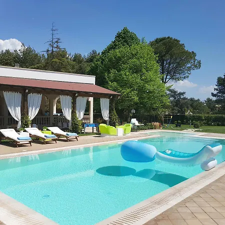 Edda Heated Pool Vila *