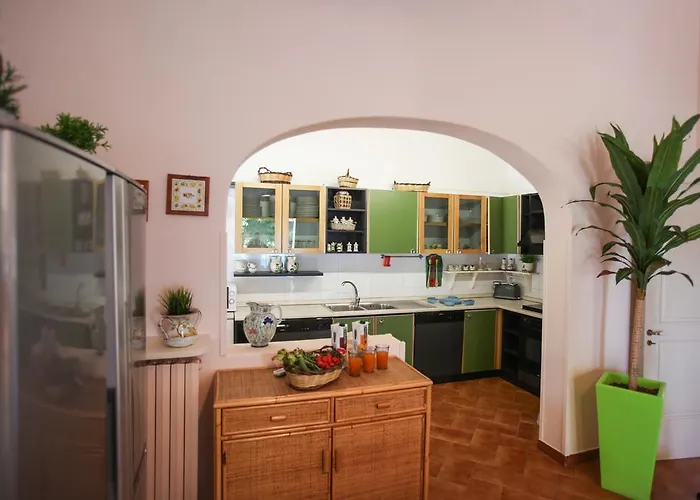 Edda Heated Pool וילה