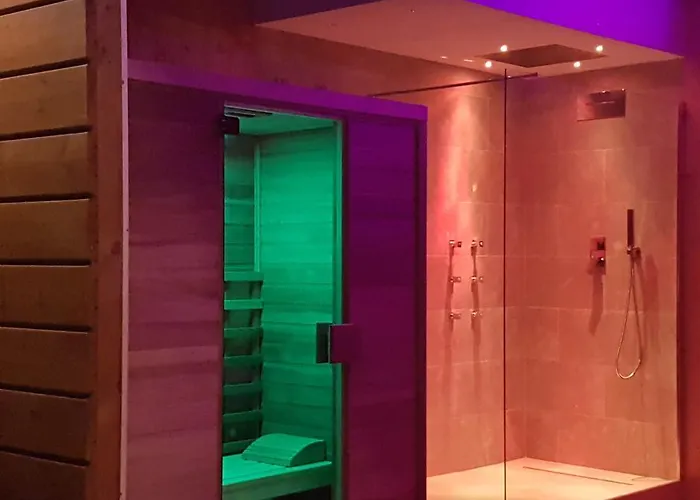 Edda Heated Pool וילה גלאטינה