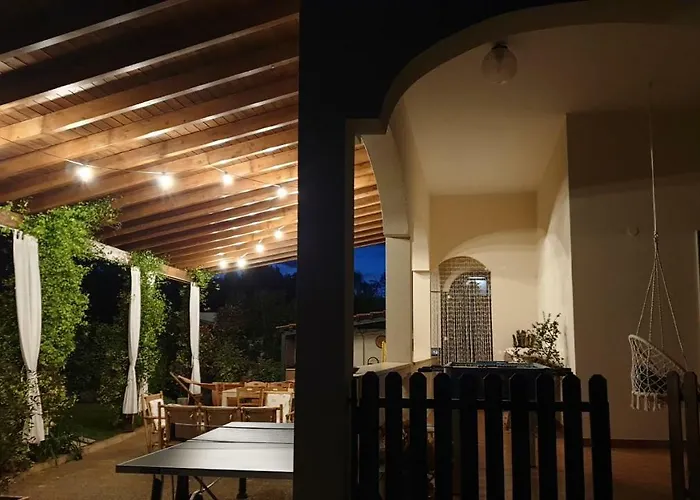 וילה Edda Heated Pool גלאטינה